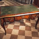 184 2050 Skrivbord